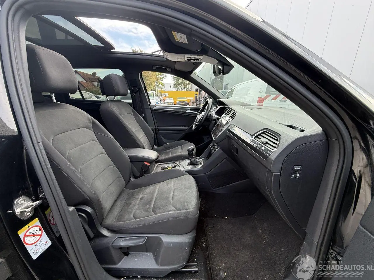 Volkswagen Tiguan 2020 фото 12