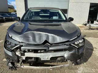Citroën C4 2022 photo 3