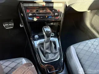 Volkswagen T-Roc 2022 фото 9