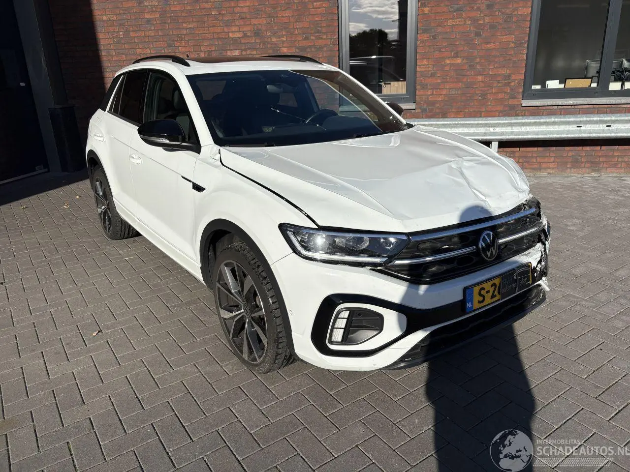 Volkswagen T-Roc 2022 фото 3