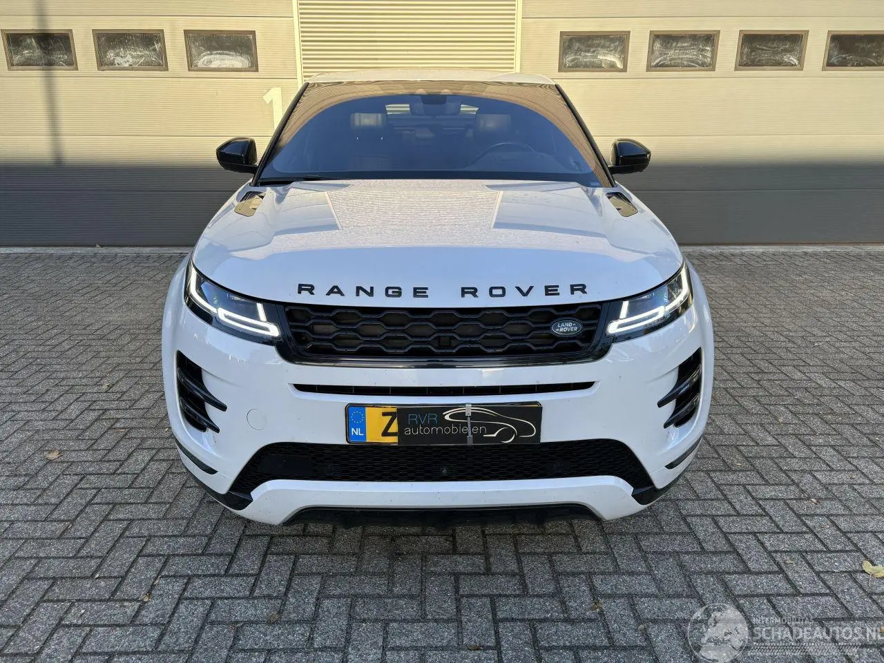 Land Rover Range Rover Evoque 2019 photo 2