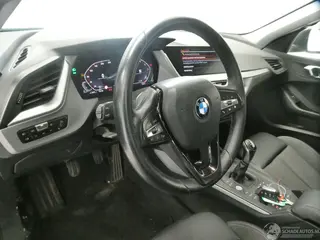 BMW 1-serie 2022 foto 12