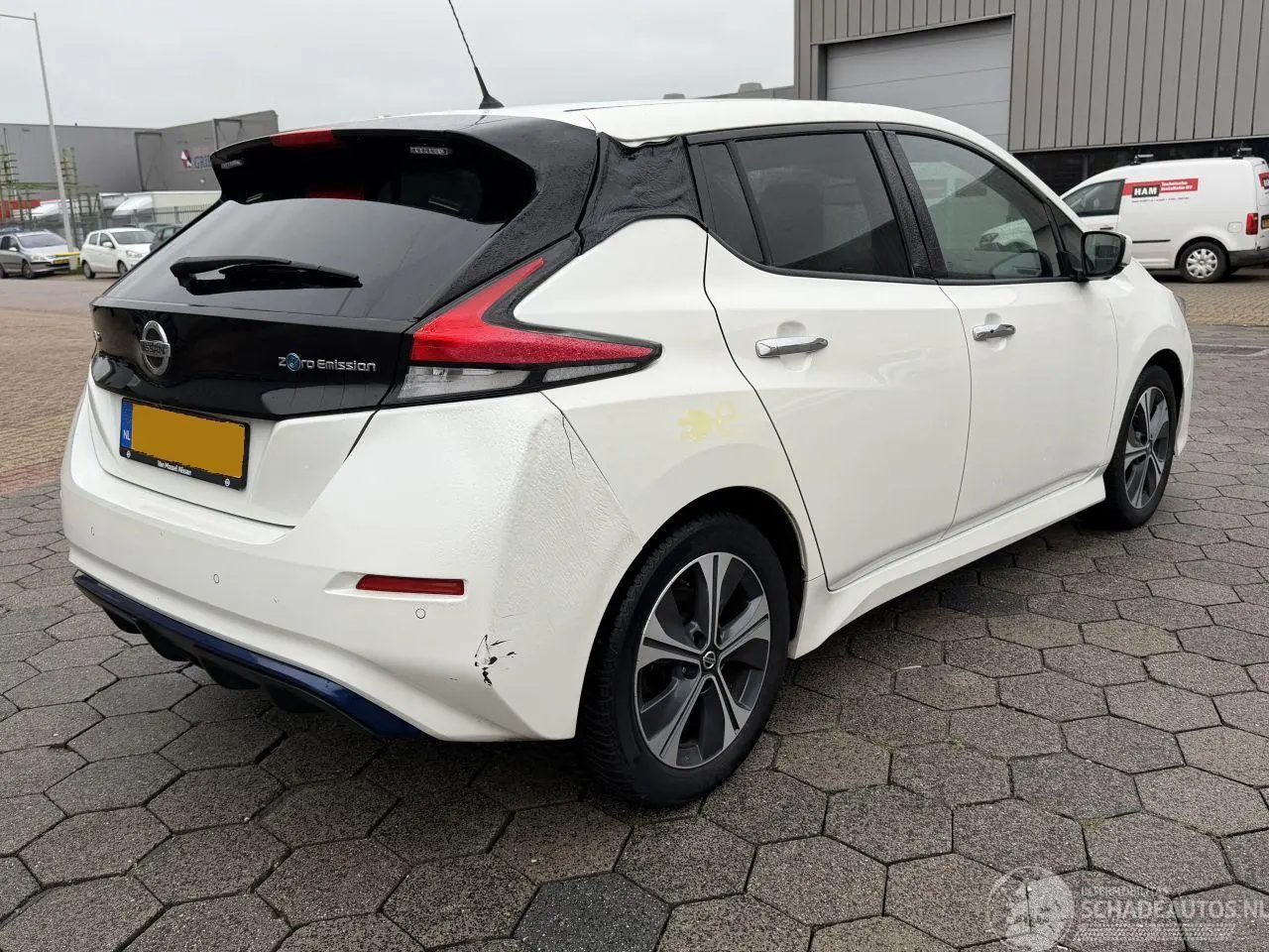 Nissan Leaf 2020 фото 4