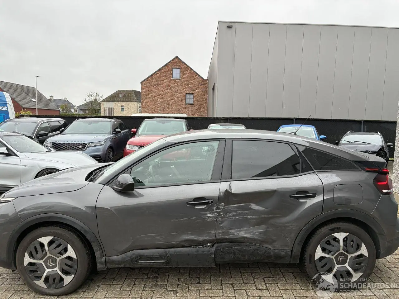 Citroën C4 2023 photo 2