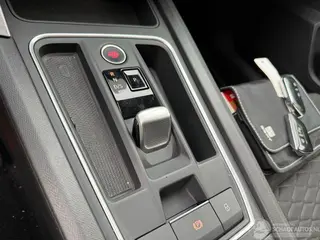 Seat Leon 2023 фото 12