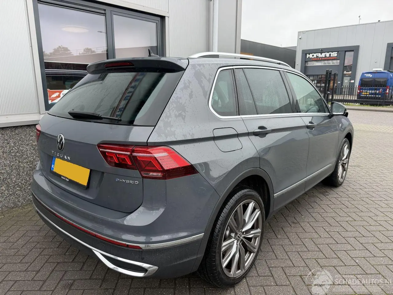 Volkswagen Tiguan 2021 фото 4
