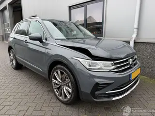 Volkswagen Tiguan 2021 фото 11