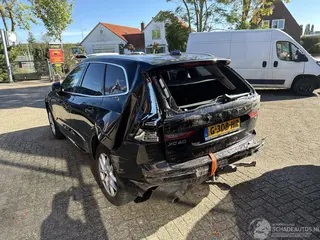 Volvo Xc-60 2018 foto 3