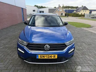 Volkswagen T-Roc 2018 photo 4