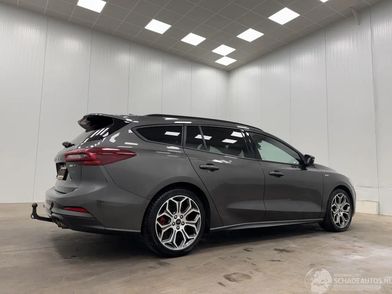 Ford Focus 2023 photo 2