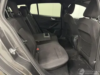 Ford Focus 2023 photo 10