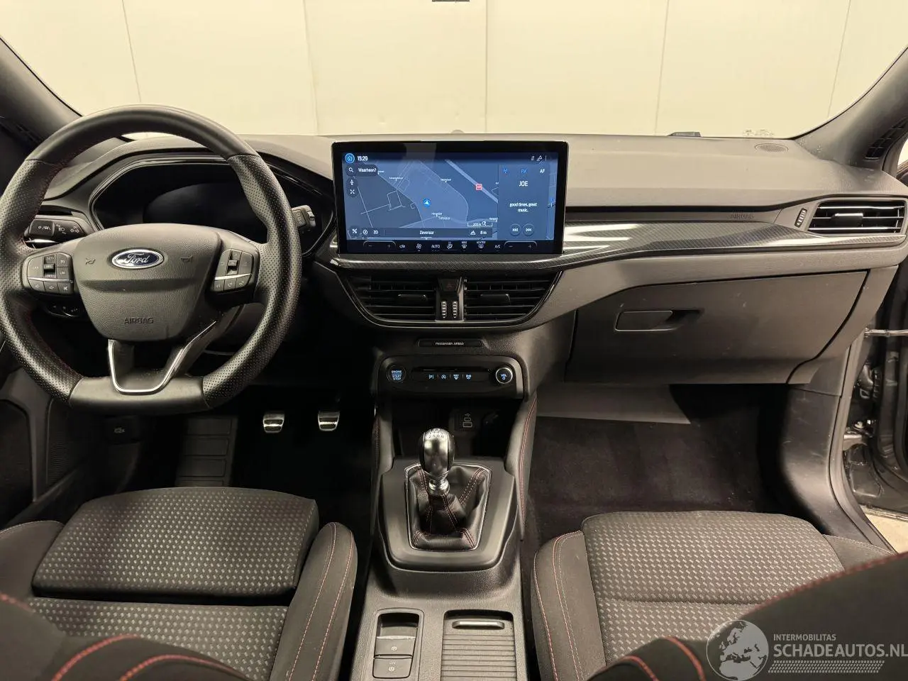 Ford Focus 2023 photo 11
