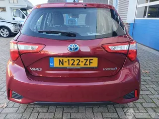 Toyota Yaris 2018 photo 4