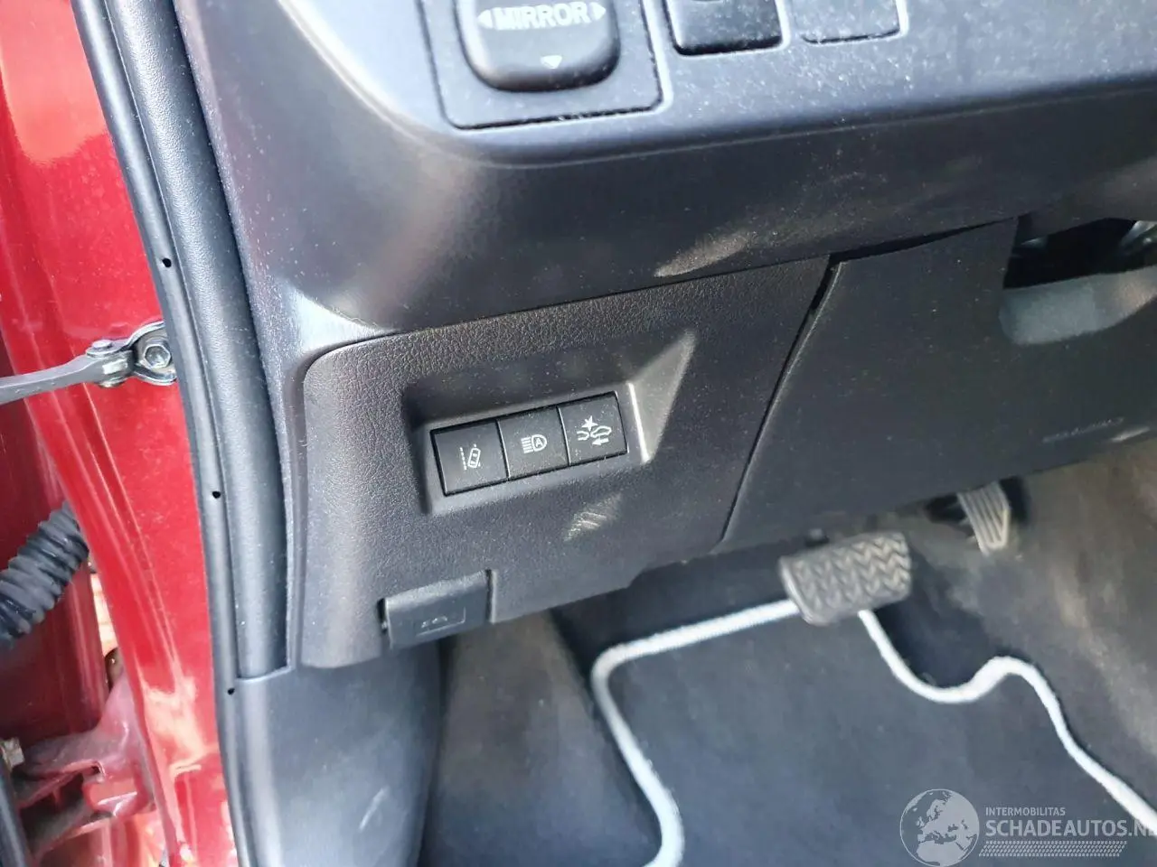 Toyota Yaris 2018 photo 12