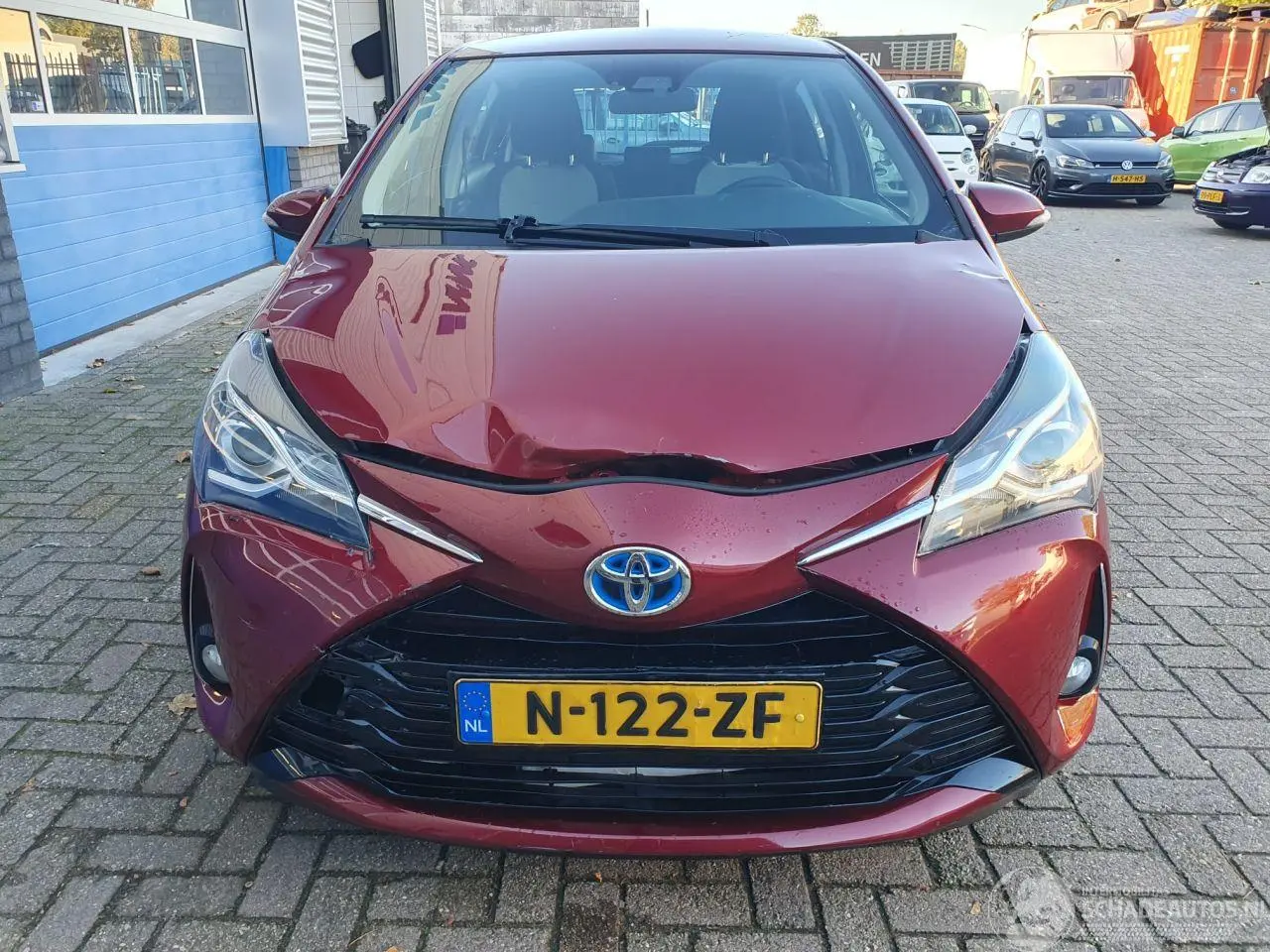 Toyota Yaris 2018 photo 8