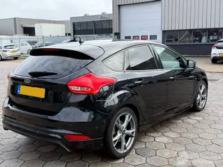 Ford Focus 2018 photo 4