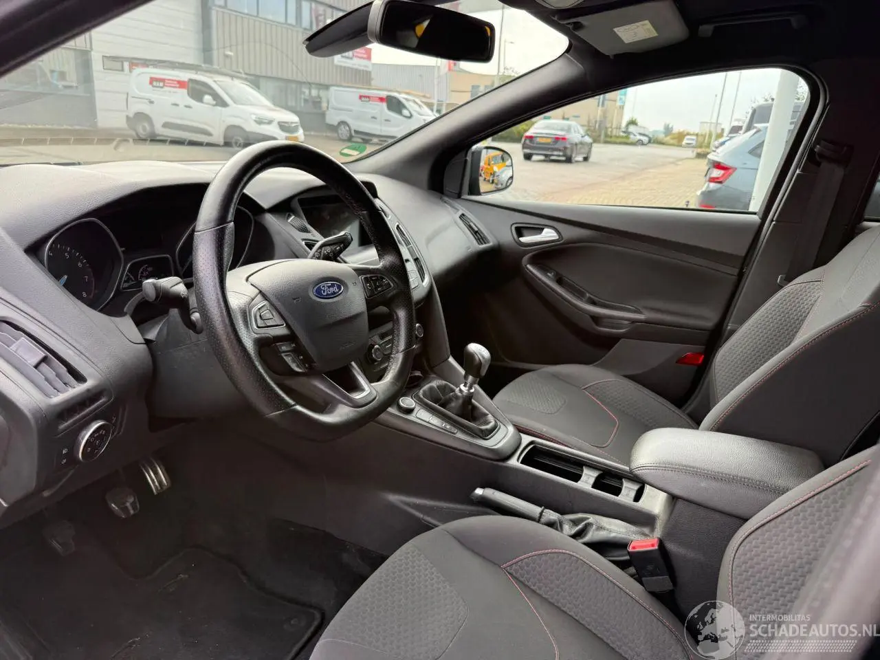 Ford Focus 2018 photo 11