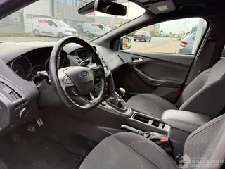 Ford Focus 2018 photo 11