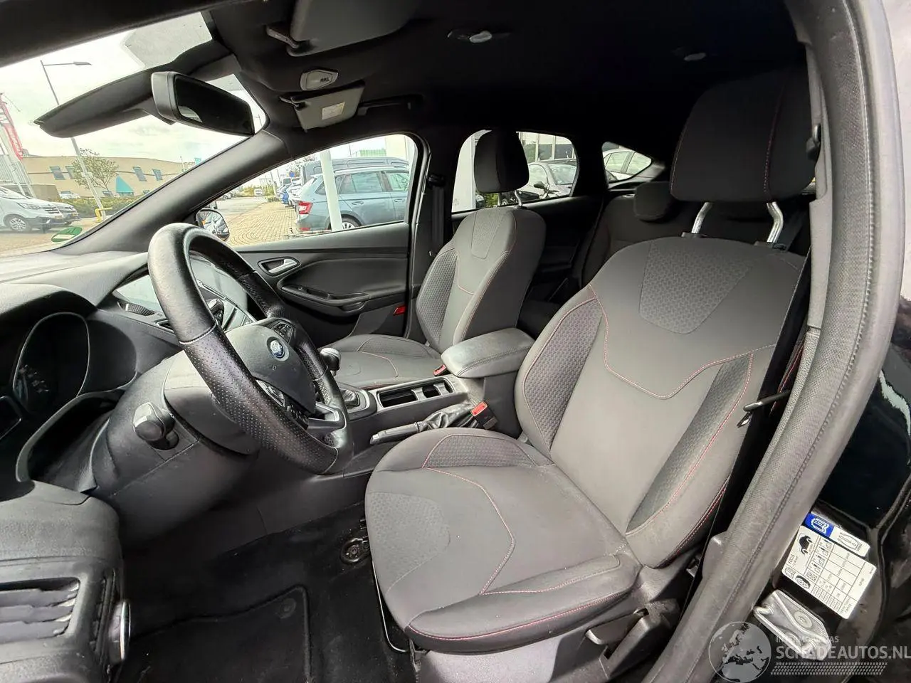 Ford Focus 2018 photo 13