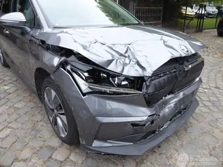 Skoda Enyaq 2024 foto 4
