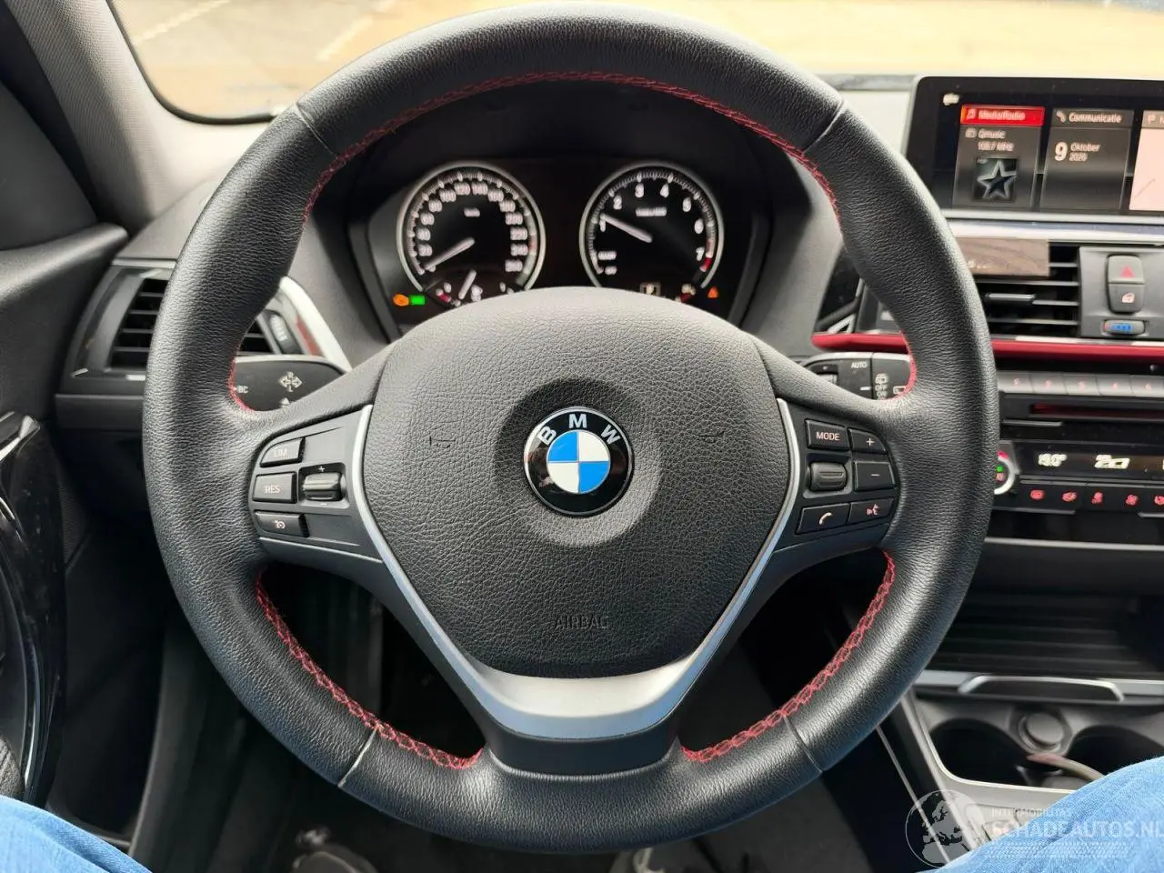 BMW 1-serie 2018 photo 9