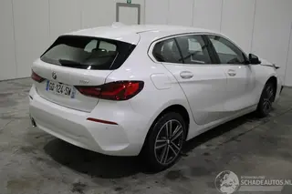 BMW 1-serie 2023 photo 3