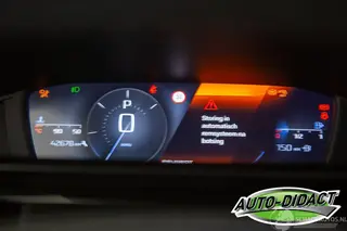 Peugeot 308 2023 фото 6