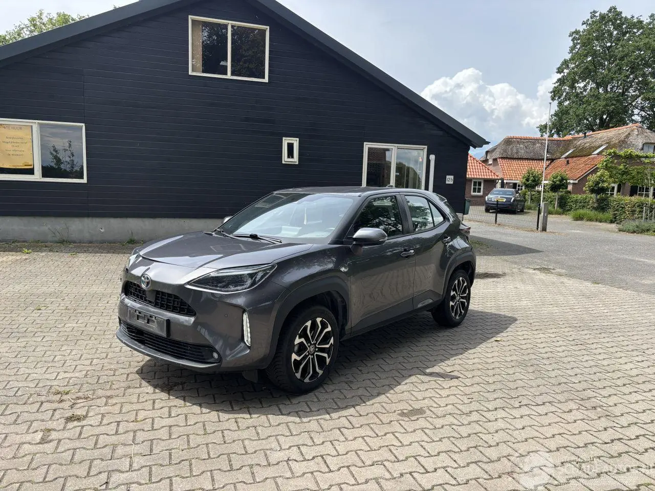 Toyota Yaris Cross 2023 photo 1