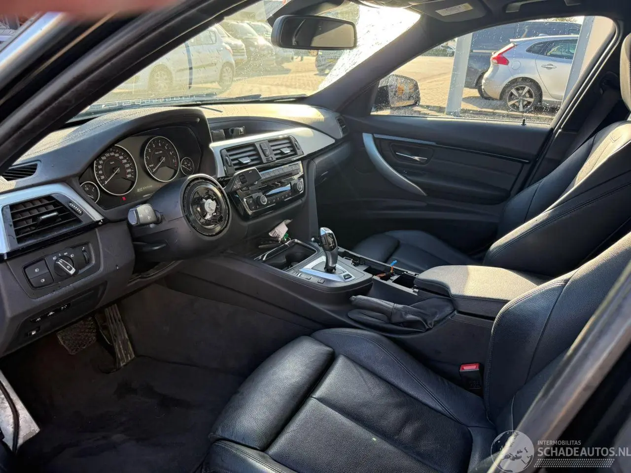 BMW 3-serie 2018 foto 11