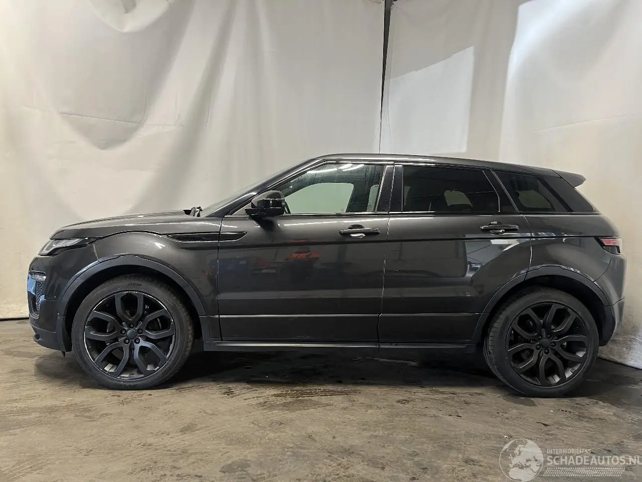 Land Rover Range Rover Evoque 2018 photo 4