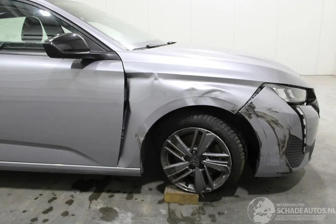 Peugeot 308 2023 photo 8