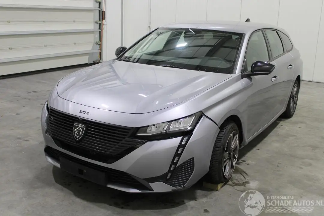 Peugeot 308 2023 photo 1