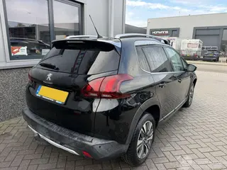 Peugeot 2008 2019 фото 4