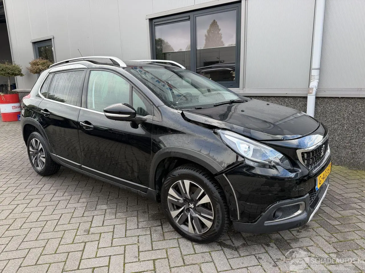 Peugeot 2008 2019 фото 2