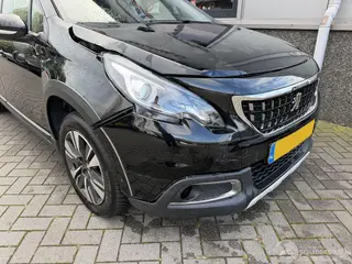 Peugeot 2008 2019 фото 10