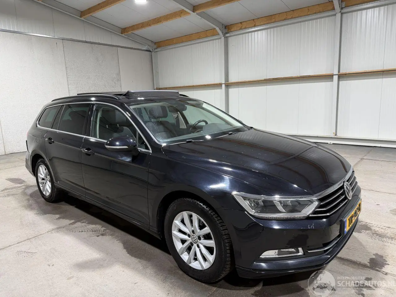 Volkswagen Passat 2018 foto 3
