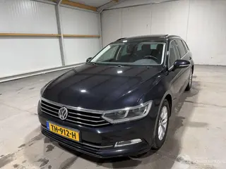 Volkswagen Passat 2018 foto 11