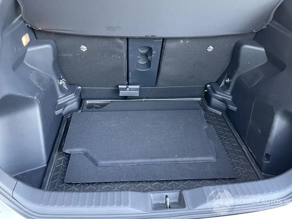 Toyota Yaris Cross 2025 photo 11