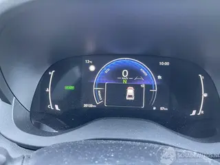 Toyota Yaris Cross 2025 photo 12