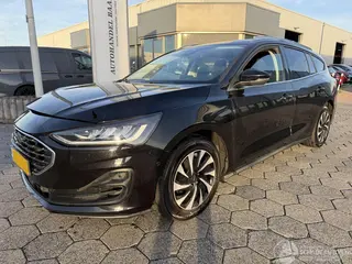 Ford Focus 2022 фото 1