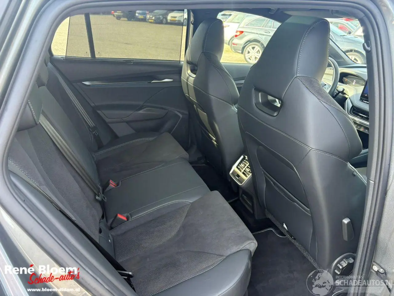 Skoda Enyaq 2025 foto 11