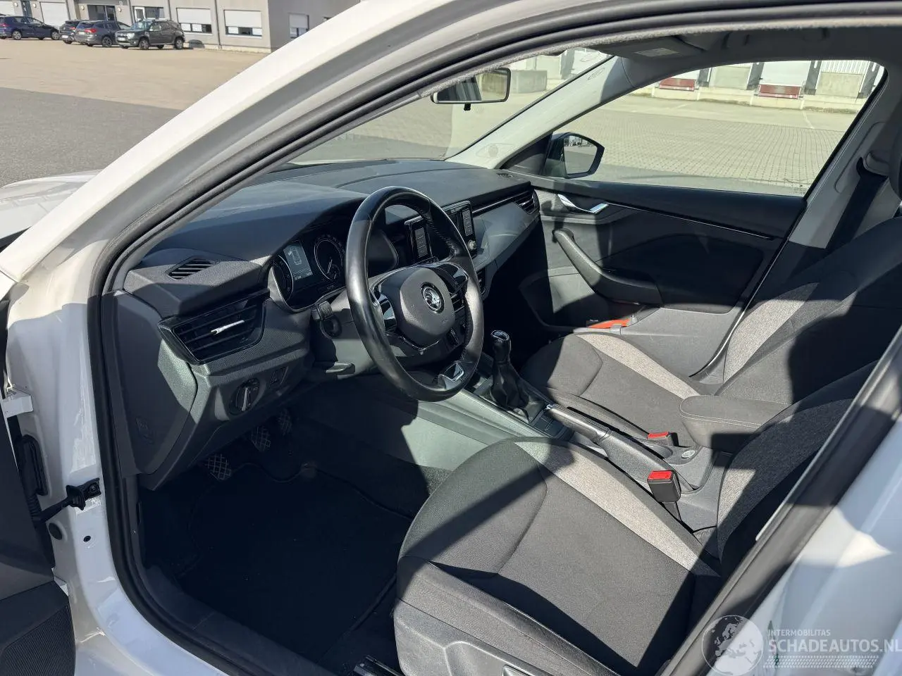 Skoda Kamiq 2021 фото 9