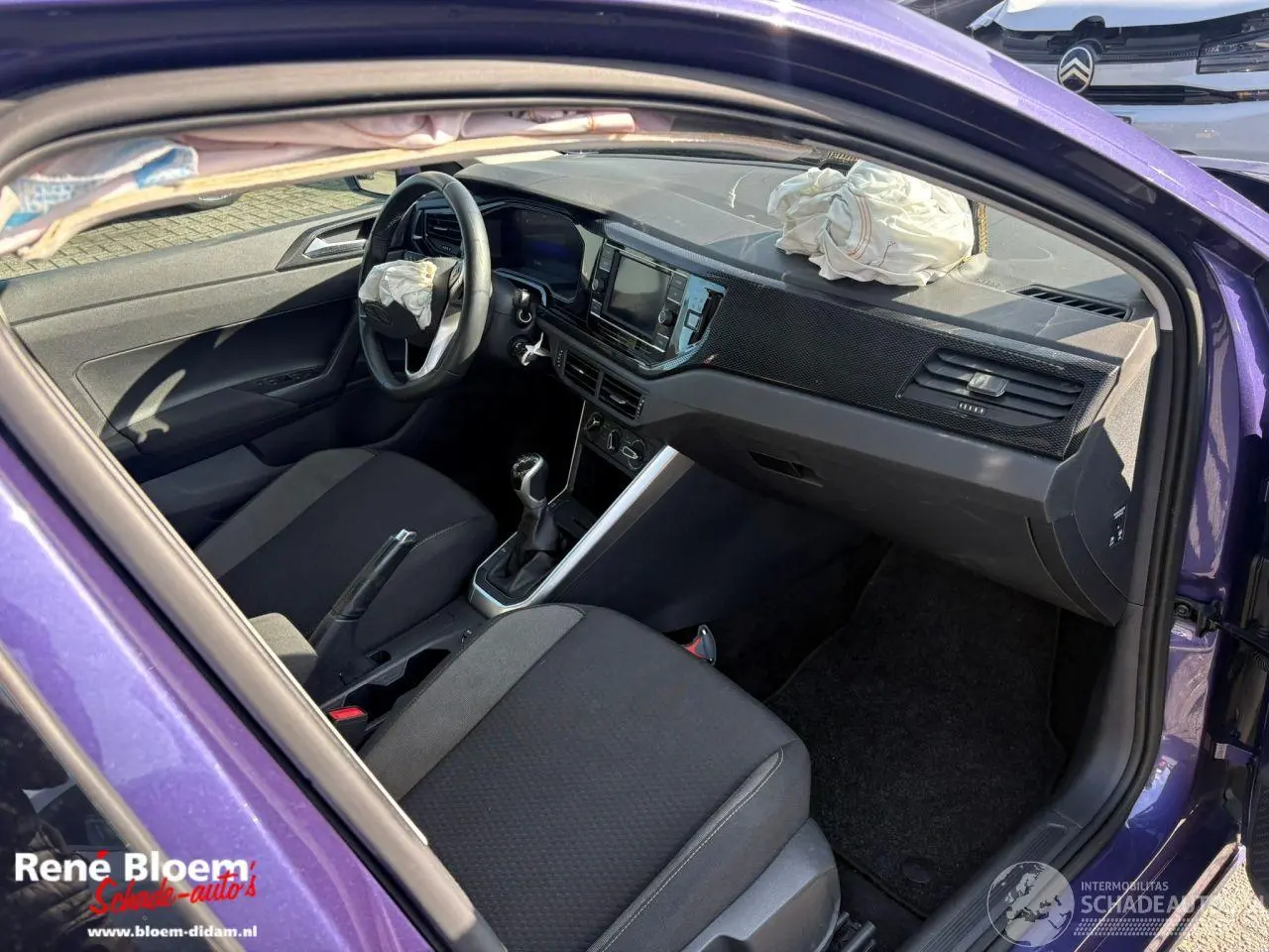 Volkswagen Polo 2023 photo 12