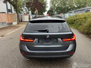 BMW 3-serie 2021 foto 6