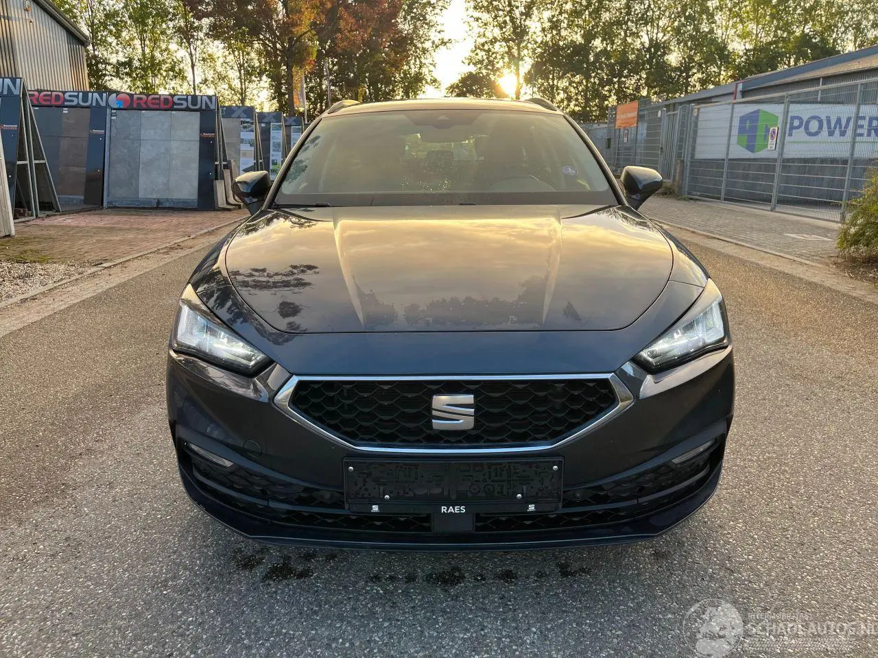Seat Leon 2024 фото 2