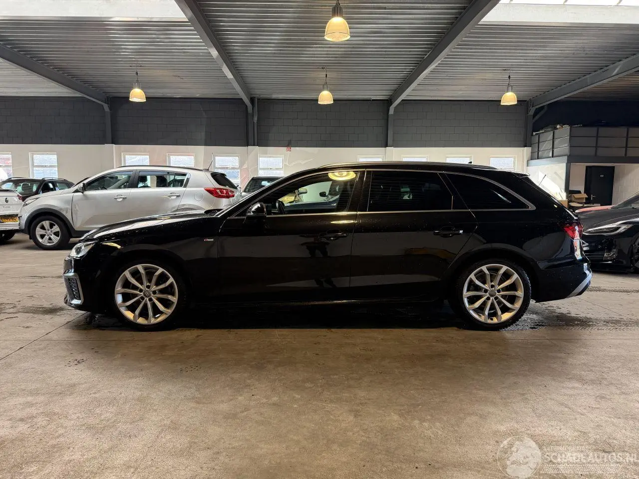 Audi A4 Avant 2020 фото 2