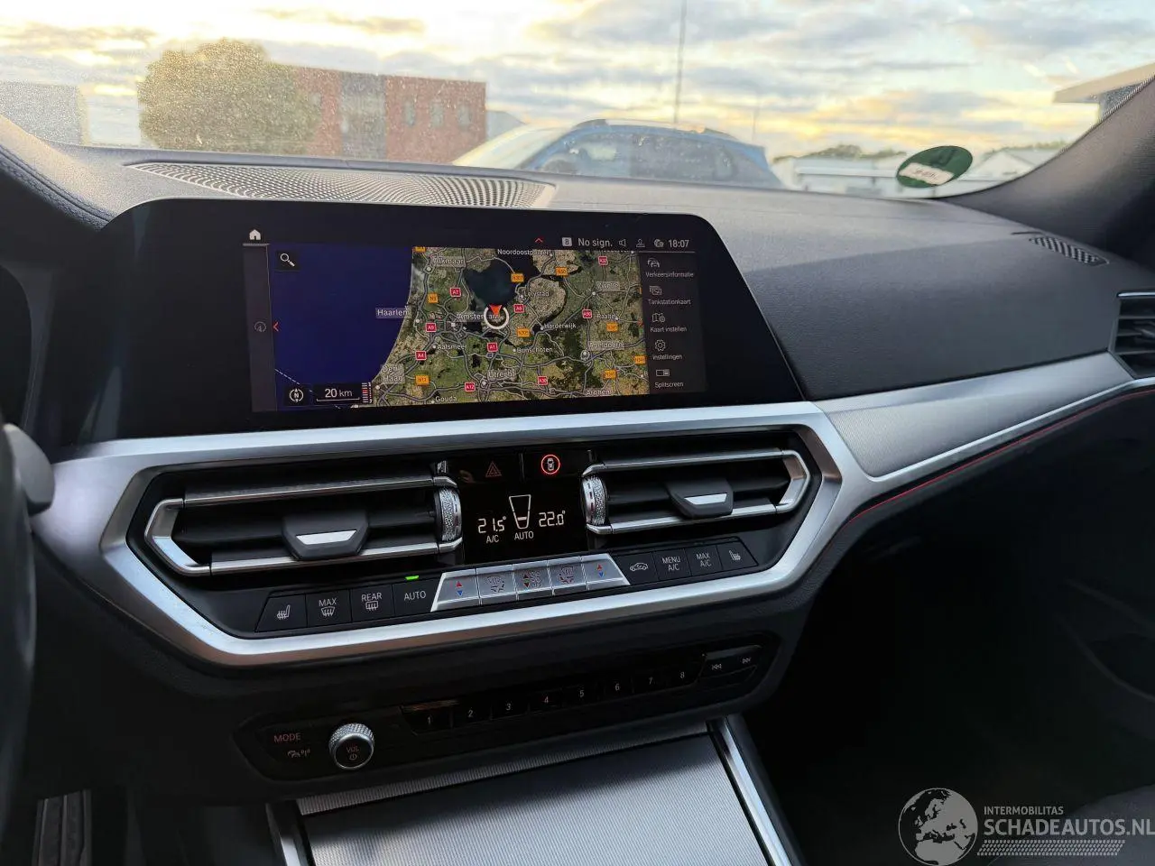 BMW 3-serie 2021 foto 9