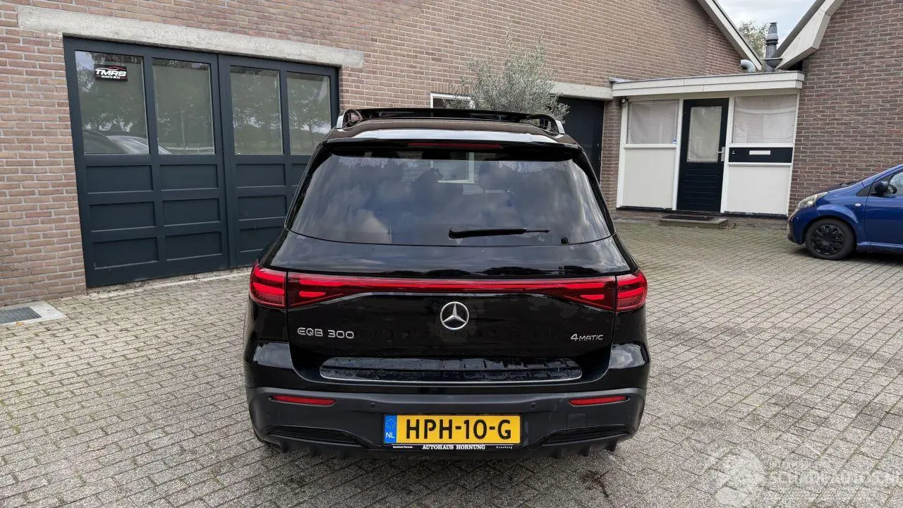 Mercedes EQB 2024 photo 7