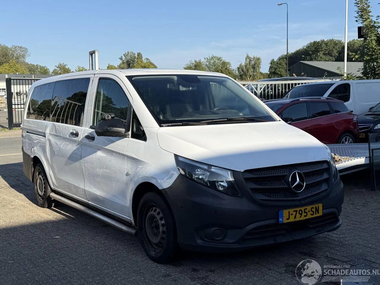 Mercedes Vito 2021 photo 2
