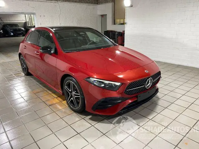 Mercedes A-klasse 2025 photo 4